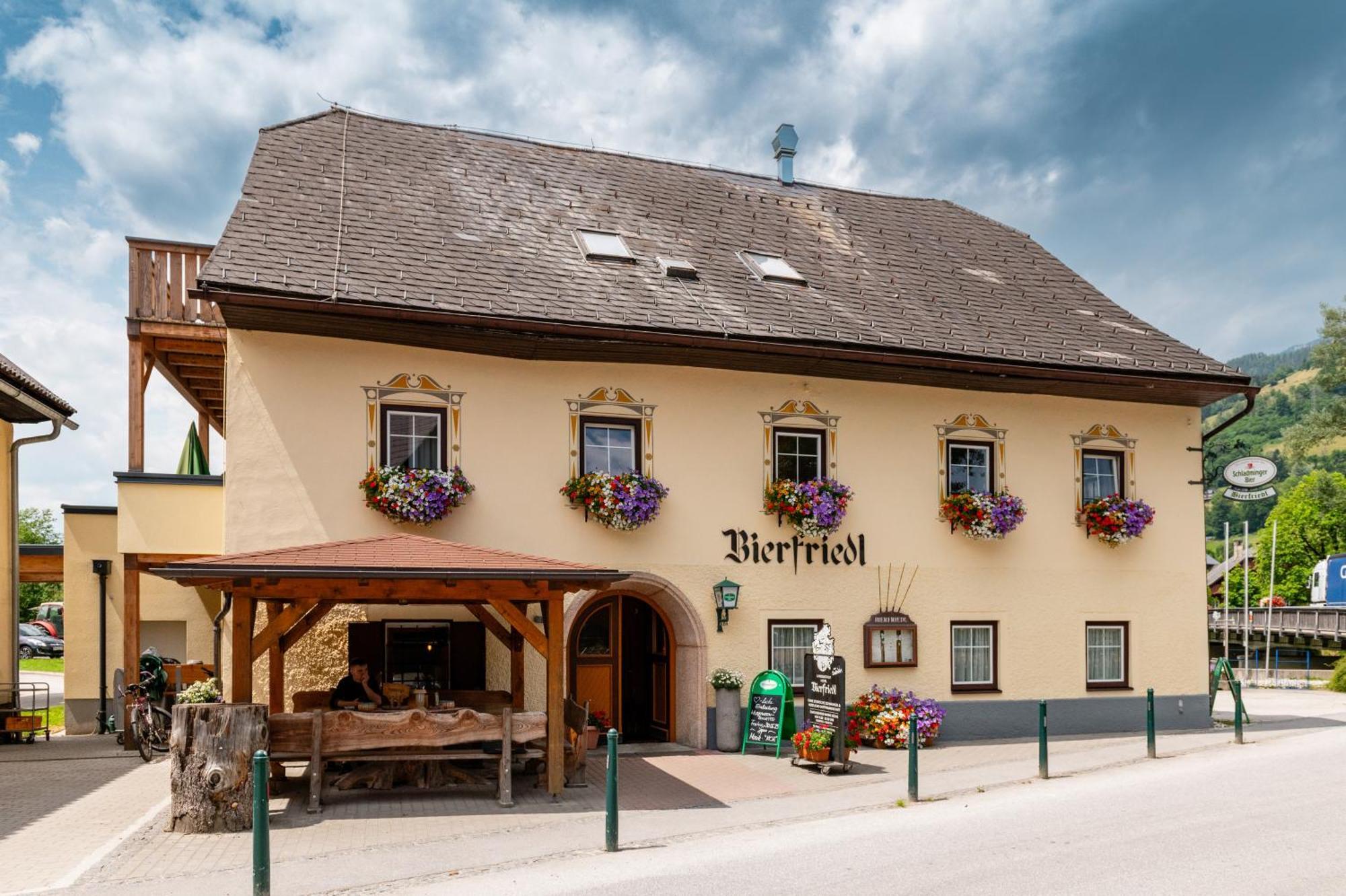 普鲁格恩 Landgasthof Bierfriedl酒店 外观 照片